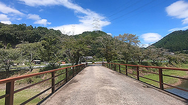 gx016934.mp4_snapshot_03.59_thumb.jpg