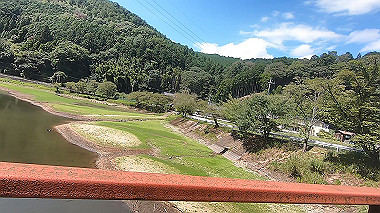 gx016934.mp4_snapshot_04.04_thumb.jpg