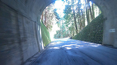 gx016936.mp4_snapshot_02.39_thumb.jpg