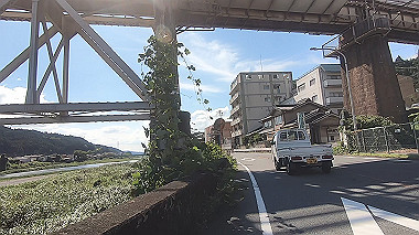 gx016943.mp4_snapshot_00.26_thumb.jpg