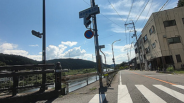 gx016943.mp4_snapshot_04.42_thumb.jpg