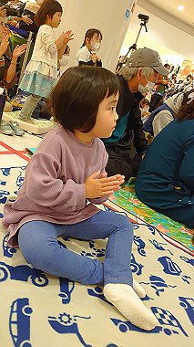 dsc_9070_thumb.jpg