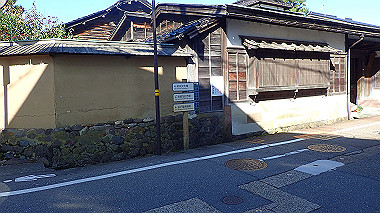 pa141844_thumb.jpg