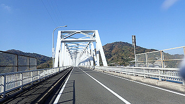 20221128_pb283520_thumb.jpg