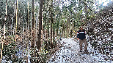 gx017524.mp4_snapshot_00.36_thumb.jpg