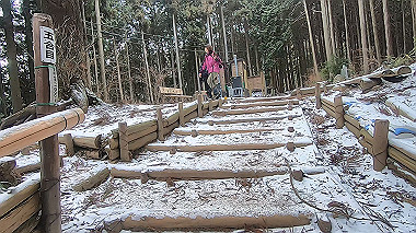 gx017526.mp4_snapshot_00.12_thumb.jpg