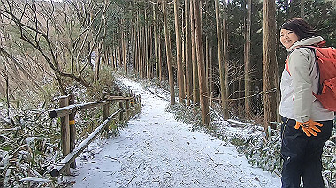 gx017527.mp4_snapshot_00.58_thumb.jpg