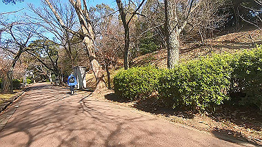 gx017559.mp4_snapshot_01.45_thumb.jpg