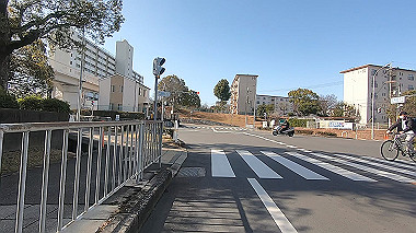gx017560.mp4_snapshot_01.06_thumb.jpg