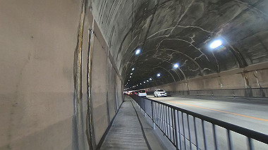 gx017572.mp4_snapshot_04.48_thumb.jpg