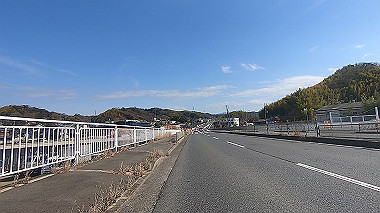 gx017575.mp4_snapshot_00.09_thumb.jpg