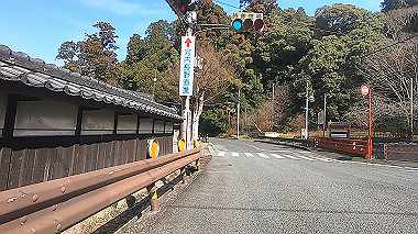 gx017576.mp4_snapshot_04.30_thumb.jpg