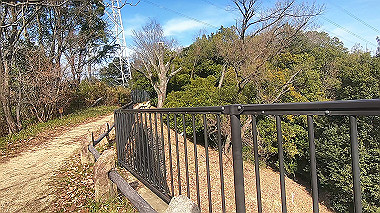 gx017583.mp4_snapshot_01.43_thumb.jpg