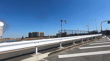 gx017589.mp4_snapshot_00.21_thumb.jpg