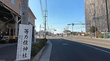 gx017626.mp4_snapshot_01.51_thumb.jpg