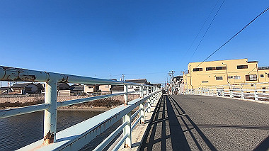 gx017633.mp4_snapshot_00.08_thumb.jpg