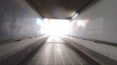 gx017638.mp4_snapshot_00.39_thumb.jpg