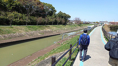 p3285016_thumb.jpg