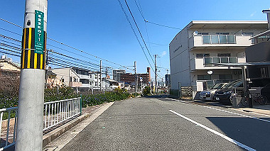 gx017693.mp4_snapshot_00.05_thumb.jpg