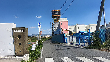 gx017699.mp4_snapshot_01.00_thumb.jpg