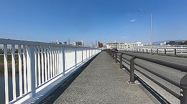 gx017700.mp4_snapshot_00.34_thumb.jpg