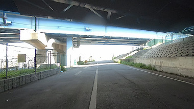 gx017701.mp4_snapshot_01.12_thumb.jpg