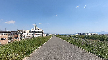 gx017701.mp4_snapshot_01.48_thumb.jpg