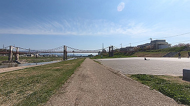 gx017709.mp4_snapshot_00.10_thumb.jpg