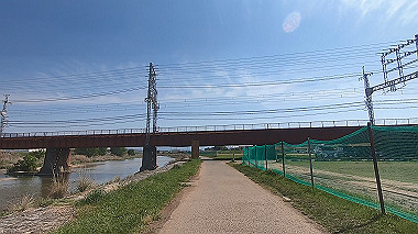 gx017713.mp4_snapshot_00.03_thumb.jpg