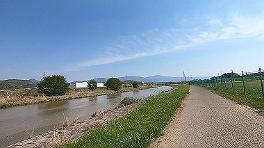 gx017713.mp4_snapshot_00.19_thumb.jpg