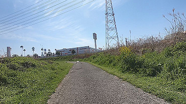 gx017724.mp4_snapshot_02.03_thumb.jpg