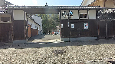gx017749.mp4_snapshot_00.47_thumb.jpg