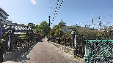 gx017749.mp4_snapshot_01.38_thumb.jpg