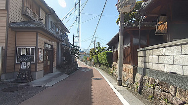 gx017750.mp4_snapshot_02.32_thumb.jpg