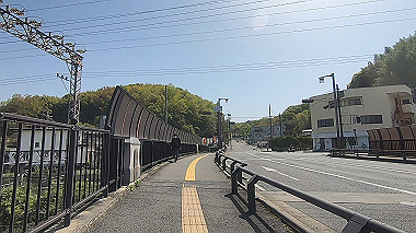gx017750.mp4_snapshot_05.04_thumb.jpg