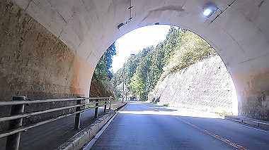 gx017758.mp4_snapshot_03.47_thumb.jpg
