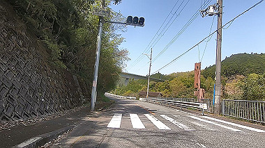 gx017759.mp4_snapshot_00.05_thumb.jpg