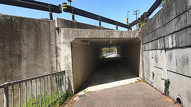 gx017764.mp4_snapshot_00.34_thumb.jpg