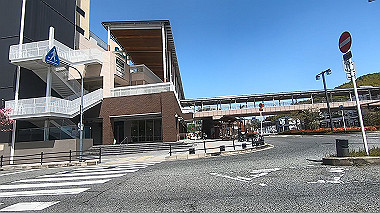 gx017771.mp4_snapshot_01.07_thumb.jpg