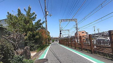 gx017771.mp4_snapshot_04.40_thumb.jpg