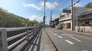 gx017804.mp4_snapshot_00.33_thumb.jpg
