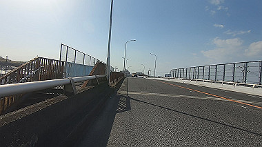 gx017809.mp4_snapshot_00.58_thumb.jpg