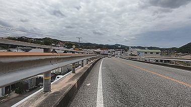 gx017823.mp4_snapshot_00.00_thumb.jpg