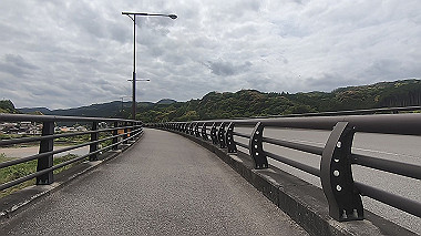 gx017827.mp4_snapshot_00.48_thumb.jpg
