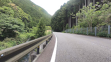gx017832.mp4_snapshot_01.59_thumb.jpg
