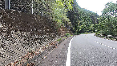 gx017833.mp4_snapshot_01.03_thumb.jpg