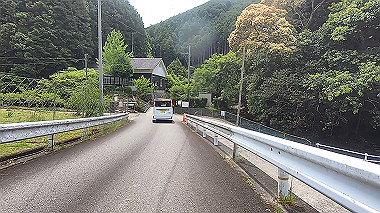 gx017835.mp4_snapshot_00.26_thumb.jpg