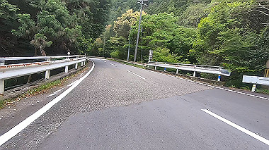 gx017841.mp4_snapshot_02.39_thumb.jpg