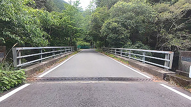 gx017844.mp4_snapshot_00.10_thumb.jpg
