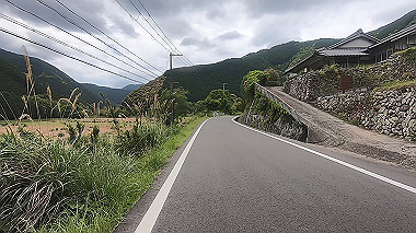 gx017844.mp4_snapshot_01.12_thumb.jpg